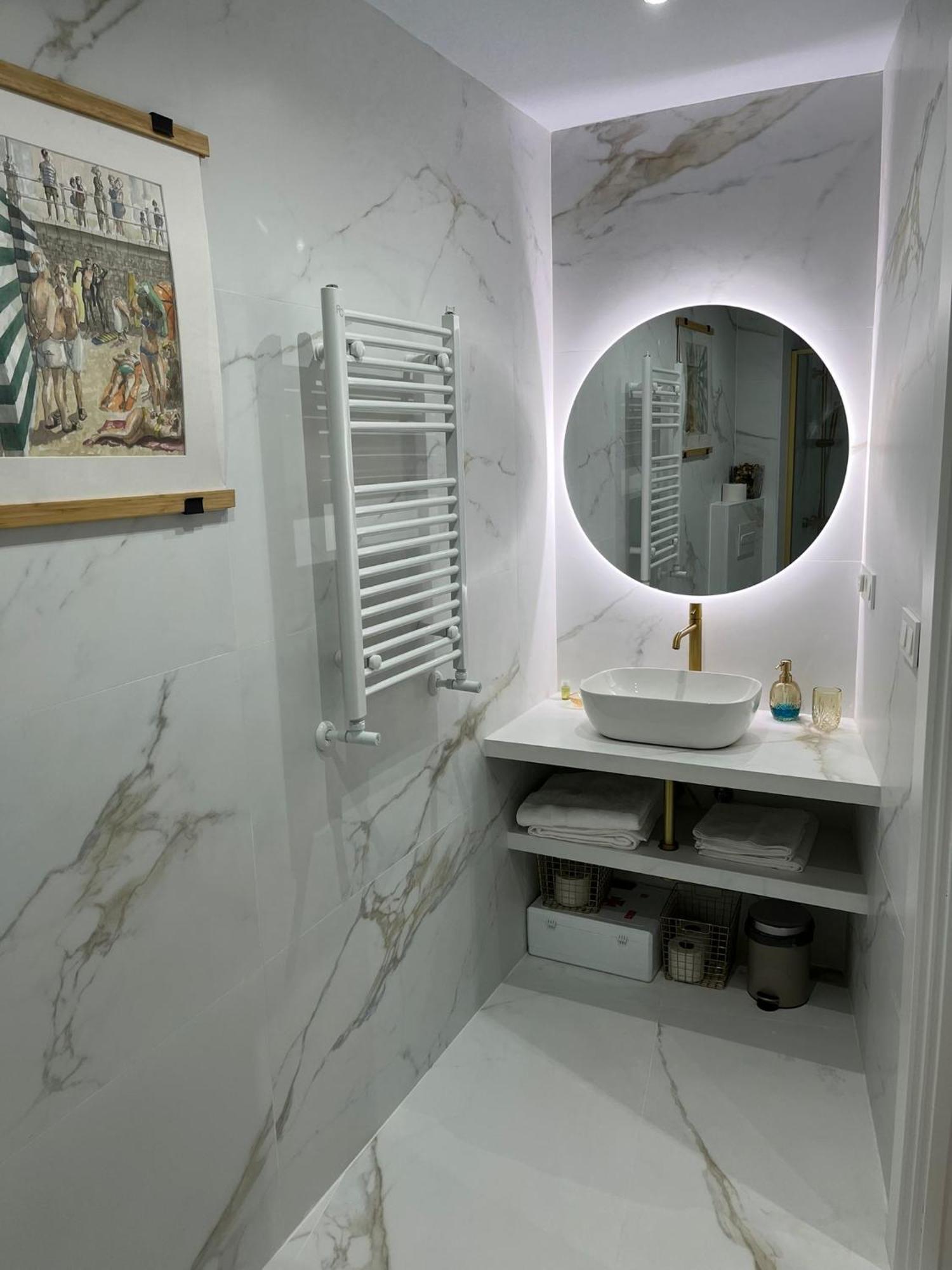 Apartamento Salsipuedes-La Catedral Oviedo Bagian luar foto