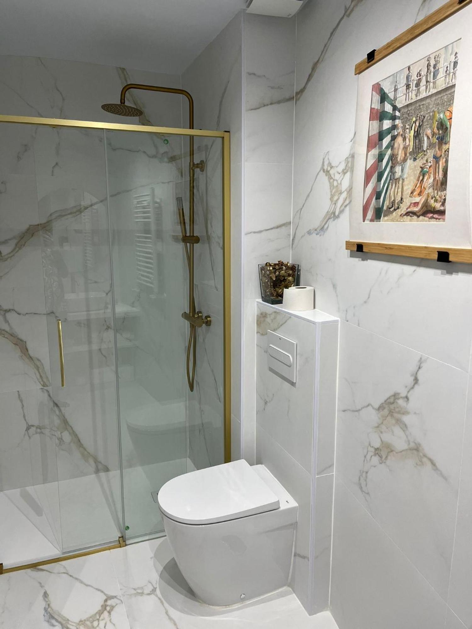 Apartamento Salsipuedes-La Catedral Oviedo Bagian luar foto